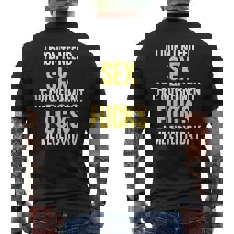 I Don't Needegs The Government F's Me Daily メンズTシャツ バックプリント - Kawaiitshirt