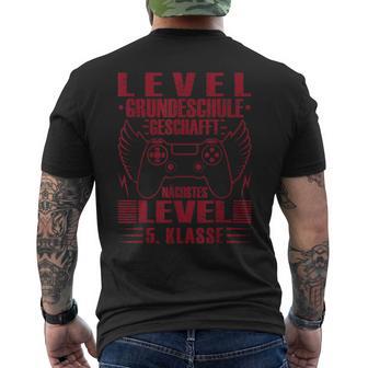Grundschule Abschluss 2025 Level Grundschule Geschafft Gamer T-Shirt mit Rückendruck - Geschenkecke