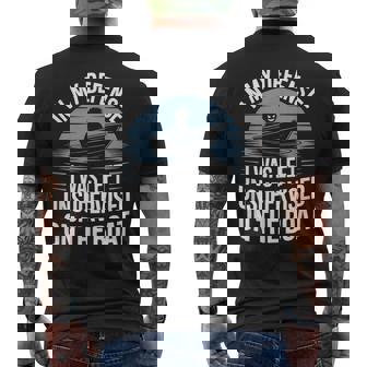 In My Defense I Was Unwatched On The Boat Fishing愛好家 メンズTシャツ バックプリント - Kawaiitshirt