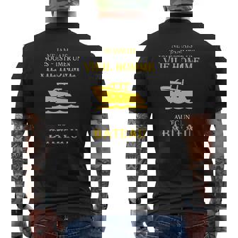Ne Jamais Sous Estimer Un Vieil Homme Avec Un Bateau T-shirt imprimé au dos - Cadeauxyz