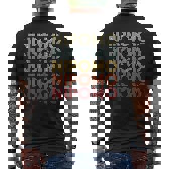 Nipomo California Nipomo Ca Retrointage Text メンズTシャツ バックプリント - Kawaiitshirt