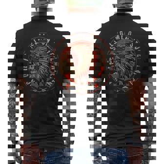 No One Is Illegal Ontolen Land 先住民移民 メンズTシャツ バックプリント - Kawaiitshirt