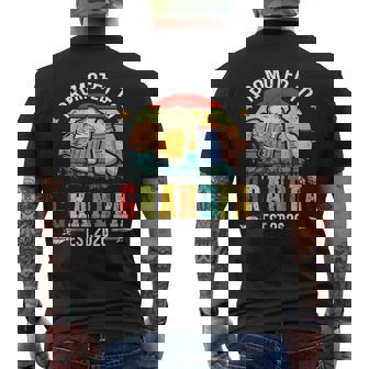 メンズ Promoted To Grandpa Est 2026 Dad To Be メンズTシャツ バックプリント - Kawaiitshirt