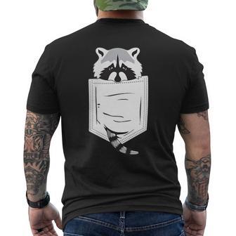 Raton Laveur Dans La Poche De Poitrine Funky Raccon T-shirt imprimé au dos - Cadeauxyz