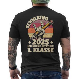 Schulkind 2025 Ich Rocke Jetzt Die 1 Klasse Einschulung T-Shirt mit Rückendruck - Geschenkecke