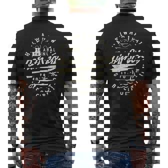 Shore Of North サーフボード ホワイトハワイサーフボード付き メンズTシャツ バックプリント - Kawaiitshirt