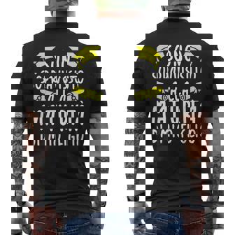 Sonoopravvissuto Alla Maturità Di Mio Figlio T-shirt da uomo con stampa posteriore - Novitaregali