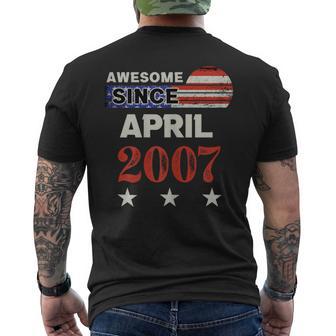 Superbe Drapeau Américainintage Depuis 2007 Avril 2007 T-shirt imprimé au dos - Cadeauxyz