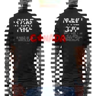 「My Heart Is With Canada」 – カナダ人と強く立つ メンズTシャツ バックプリント - Kawaiitshirt