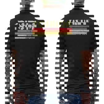 【吉田 芳田 よしだ】名前 名字 家族お揃い ギャグ ネタ ウケ狙い 贈り物 ギフト 面白い おもしろ メンズTシャツ バックプリント - Kawaiitshirt