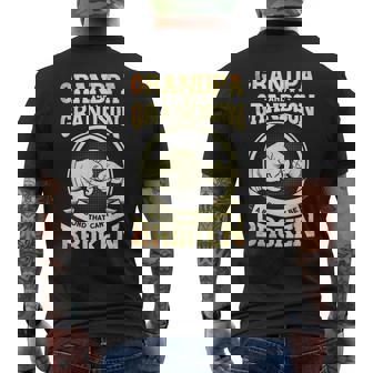 かわいいおじいちゃん 孫 おじいちゃんと孫 メンズTシャツ バックプリント - Kawaiitshirt