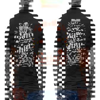 かわい子ちゃんの服はとても控えめで、とてもマインドフルで、とてもかわいいです。 メンズTシャツ バックプリント - Kawaiitshirt