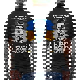 これが本当のリーダーがzelenskyをサポートしているように見えるものです。 メンズTシャツ バックプリント - Kawaiitshirt