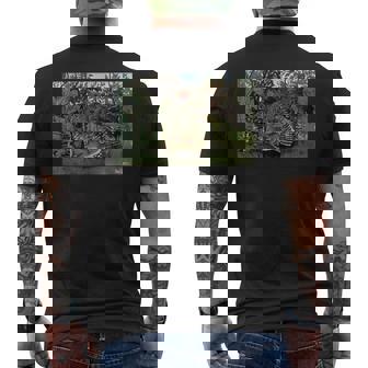 アンリ・ルソー作 空腹のライオンとアンテロープ 1905 メンズTシャツ バックプリント - Kawaiitshirt