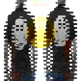 イエロー スマイル ハッピー ピース スマイル フェイス かわいい ユーモア すごい メンズTシャツ バックプリント - Kawaiitshirt