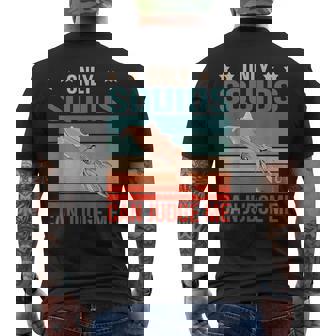 イカは私を判断できる 烏賊 イカ メンズTシャツ バックプリント - Kawaiitshirt