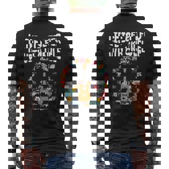 ウクレレで人生はもっと良い-ウクレレ愛好家 メンズTシャツ バックプリント - Kawaiitshirt