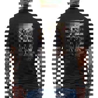 オオカミの部族 野生動物 ウルフ マウンテン メンズTシャツ バックプリント - Kawaiitshirt