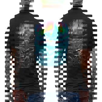 オーロラシャチが特徴のオルカ。 メンズTシャツ バックプリント - Kawaiitshirt