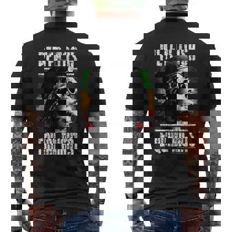 キム・ゴットレイブ・ウォーカーによるピーター・トッシュの平等な権利写真 メンズTシャツ バックプリント - Kawaiitshirt