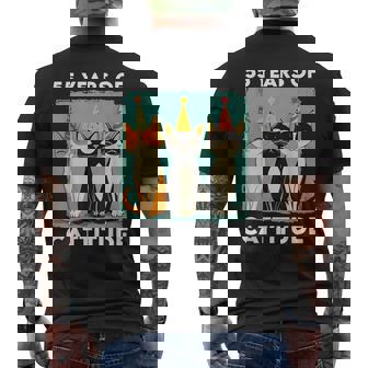 キャティチュード55歳 55歳の誕生日 猫好き 55歳 メンズTシャツ バックプリント - Kawaiitshirt