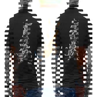 サックスを演奏する面白い猫 ジャズ サックス ミュージシャン サクソフォニスト メンズTシャツ バックプリント - Kawaiitshirt