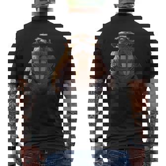 サングラスの牙を持つセイウチ アザラシ セイウチ メンズTシャツ バックプリント - Kawaiitshirt