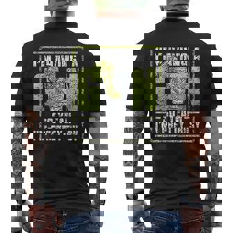 ジンを飲んでるんだ。 恋人 ドリンク ジンズ アルコール ジン メンズTシャツ バックプリント - Kawaiitshirt