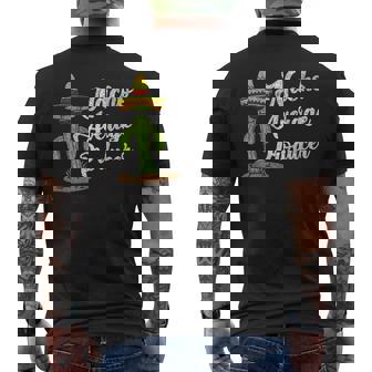 ソンブレロを持ったクールなサボテン メキシコのファン メンズTシャツ バックプリント - Kawaiitshirt