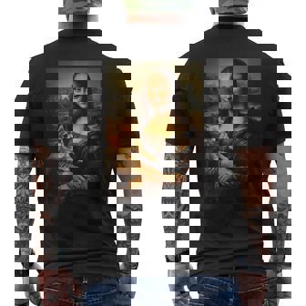 チワワ モナリザ 絵画 アート 犬 ママ お父さん メンズTシャツ バックプリント - Kawaiitshirt