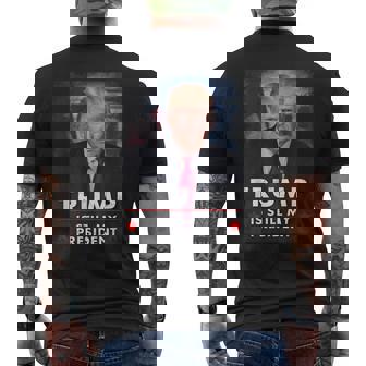 トランプはまだ私の大統領です メンズTシャツ バックプリント - Kawaiitshirt