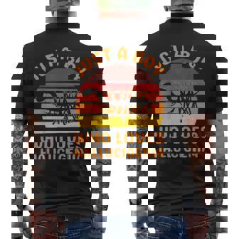 ハルキゲニアの化石絶滅虫が大好きなただの少年 メンズTシャツ バックプリント - Kawaiitshirt