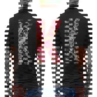 バラ柄のフローラルモノグラムk メンズTシャツ バックプリント - Kawaiitshirt