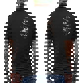 ポケットに入った面白いミニチュアシュナウザー。恋人たちに。 メンズTシャツ バックプリント - Kawaiitshirt