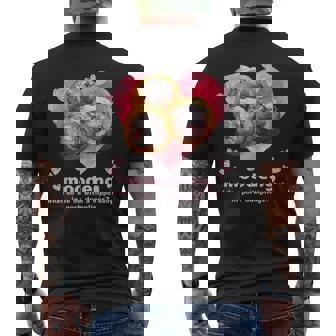 ムーデン君が 豚肉団子 になっちゃった！可愛いカバの赤ちゃん メンズTシャツ バックプリント - Kawaiitshirt