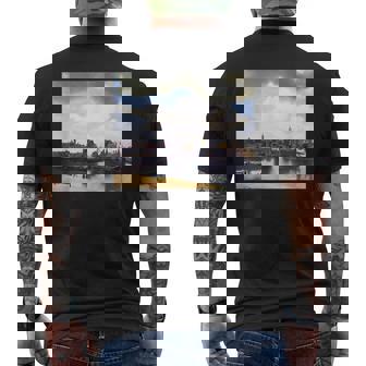 ヨハネス・フェルメールによるデルフトの眺めゲジヒト・オプ・デルフト 1661 メンズTシャツ バックプリント - Kawaiitshirt