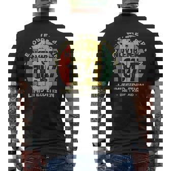 レジェンドは1947年十一月生まれ 誕生日 メンズTシャツ バックプリント - Kawaiitshirt