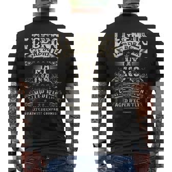 レトロな76歳の男性向け誕生日プレゼント 76歳 1949年5月 メンズTシャツ バックプリント - Kawaiitshirt
