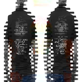 ヴィンテージ 1958年 誕生日 67歳 ヤシの木 レトロ メンズTシャツ バックプリント - Kawaiitshirt