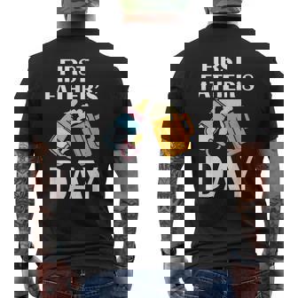 初めての父の日 ビール ミルク 新しいお父さん お父さん 若い親 メンズTシャツ バックプリント - Kawaiitshirt