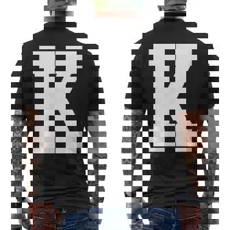 大文字 K アルファベットモノグラム イニシャル メンズTシャツ バックプリント - Kawaiitshirt