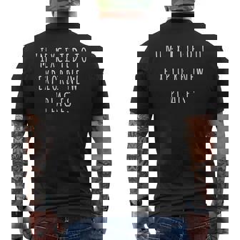 新しい場所を探索することにワクワクしています メンズTシャツ バックプリント - Kawaiitshirt