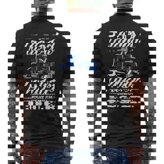 メンズ 普通のトラッカービッグリグトラックドライバーのようなタトゥーの入ったトラッカー メンズTシャツ バックプリント - Kawaiitshirt