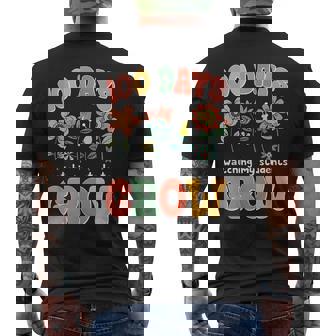 生徒たちの成長を見守る100日 学校教師の100日 メンズTシャツ バックプリント - Kawaiitshirt