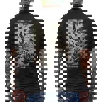 砂漠のサボテンのモノクロ写真 メンズTシャツ バックプリント - Kawaiitshirt