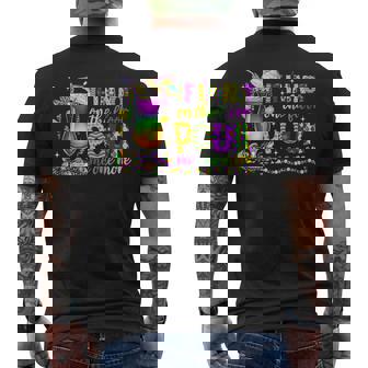 私が床にいないなら、マルディグラ（2025）をもう一杯注いでください メンズTシャツ バックプリント - Kawaiitshirt