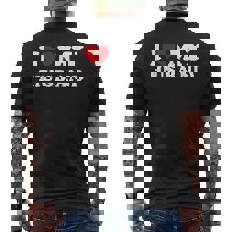 私は夫を愛しています私は夫を心から愛しています メンズTシャツ バックプリント - Kawaiitshirt