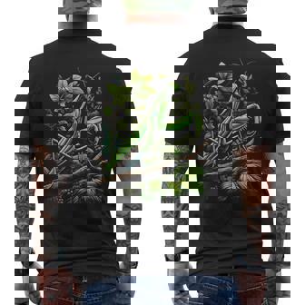節足動物崇拝者 謎めいたカマキリ 水彩インク メンズTシャツ バックプリント - Kawaiitshirt