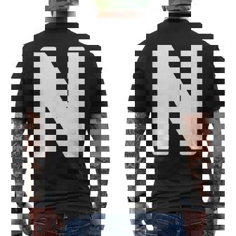 英文字 N 大文字 アルファベット モノグラム イニシャル メンズTシャツ バックプリント - Kawaiitshirt
