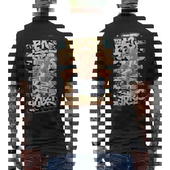 都市公園の都会のリス スタイリッシュで楽しいどんぐりアドベンチャー メンズTシャツ バックプリント - Kawaiitshirt